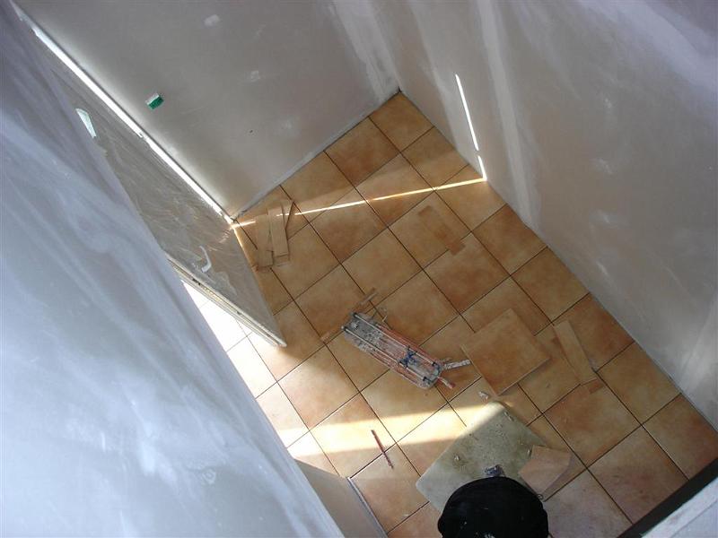 Carrelage en position le 6 11 08